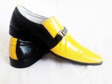 Sapato Amarelo C /Preto Fivela