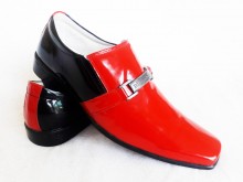 Sapato Vermelho C/Preto